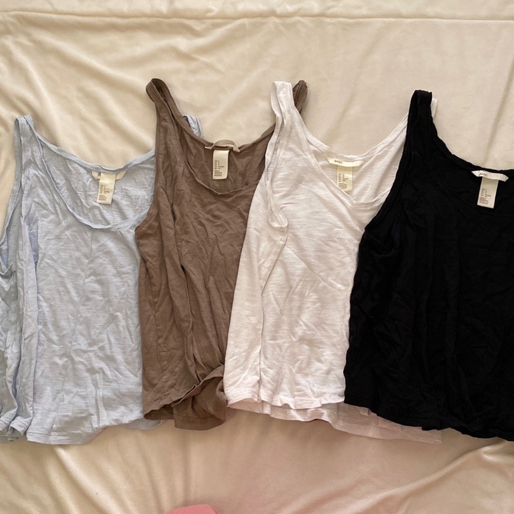 Bundle of H&M basic tanks